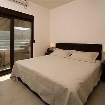 Apartments Twins Herceg Novi Zimmer foto