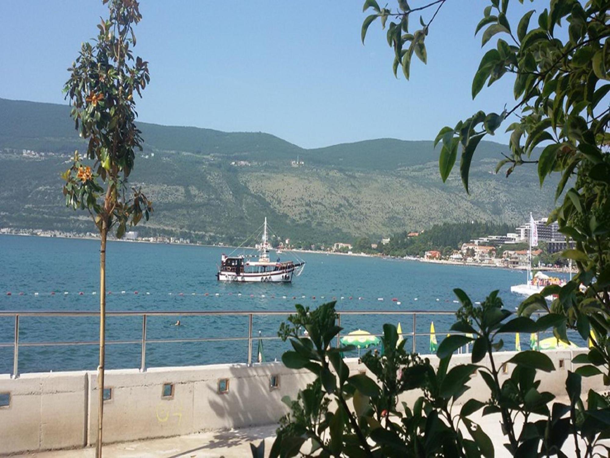 Apartments Twins Herceg Novi Zimmer foto